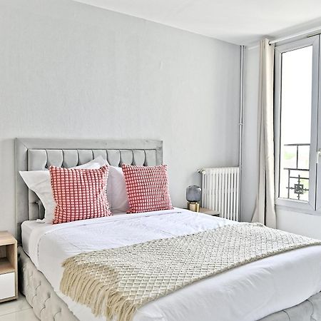 Appartement Paisible Et Moderne - Gagny Экстерьер фото