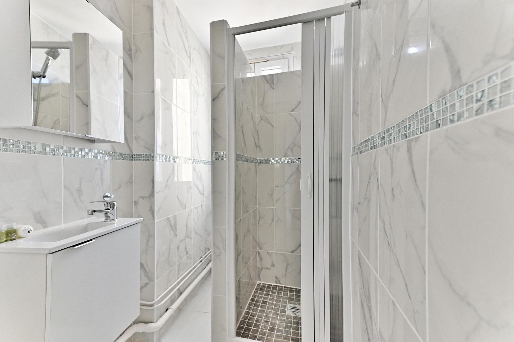 Appartement Paisible Et Moderne - Gagny Экстерьер фото