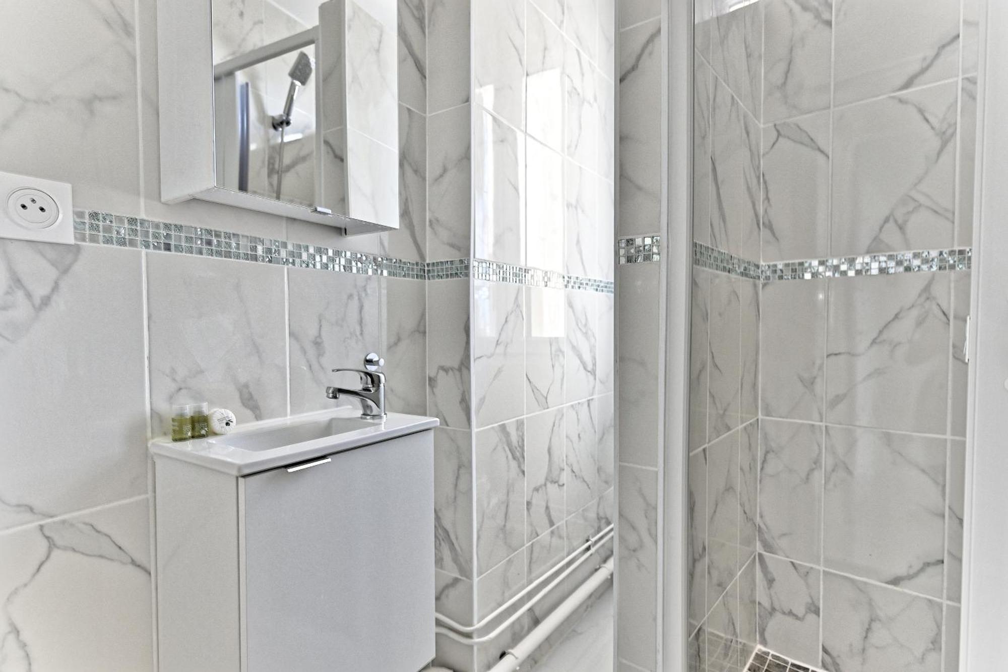 Appartement Paisible Et Moderne - Gagny Экстерьер фото