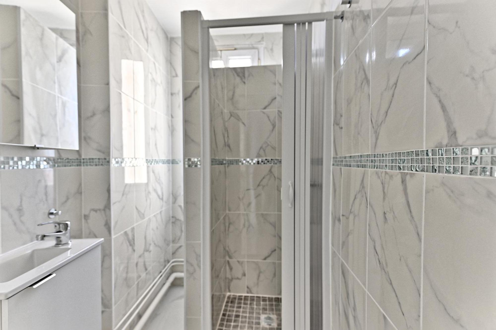 Appartement Paisible Et Moderne - Gagny Экстерьер фото
