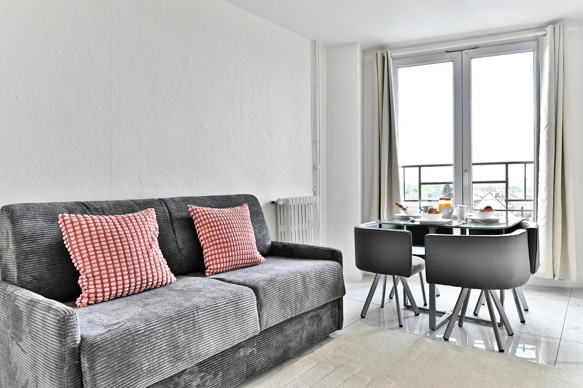 Appartement Paisible Et Moderne - Gagny Экстерьер фото